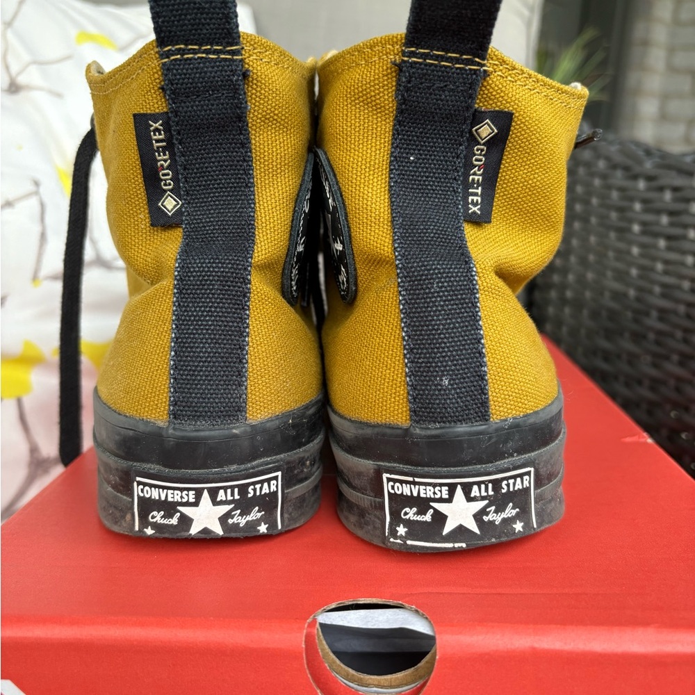 Converse Army green and Black High-Top Sneakers - Picture 5 of 8